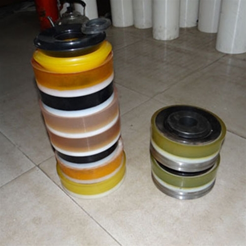 Mud pump piston rubber